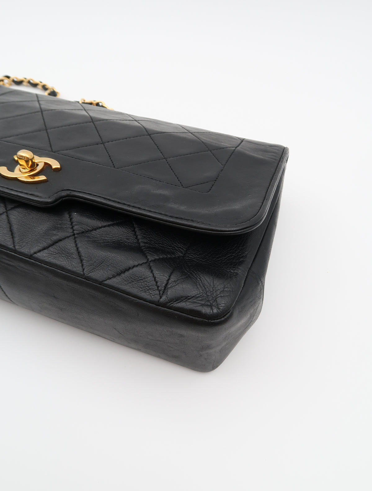 CHANEL SINGLE FLAP BAG